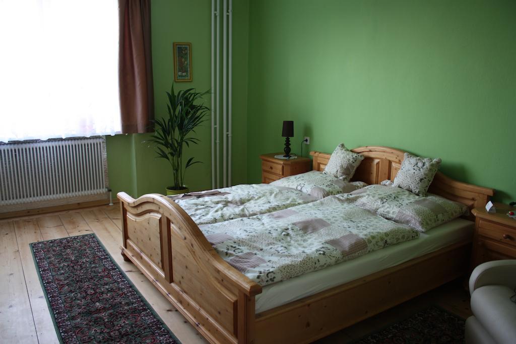 Zantnhof Apartment Rohrabrunn Luaran gambar