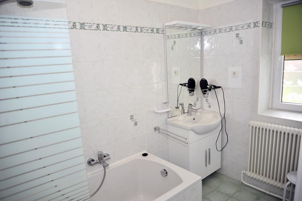 Zantnhof Apartment Rohrabrunn Luaran gambar